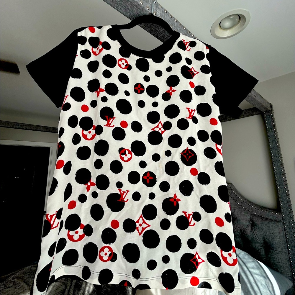 LV Polka Dot Tee size M